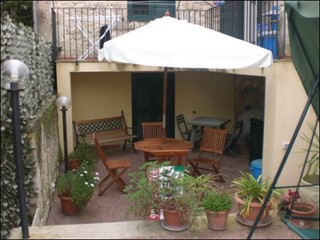 Villa in Vendita a Modica, zona MODICA ALTA, 245'000€, 145 m²