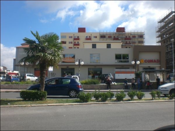 Immobile commerciale in Affitto a Modica, zona SORDA QUARTIERE, 350€, 45 m²