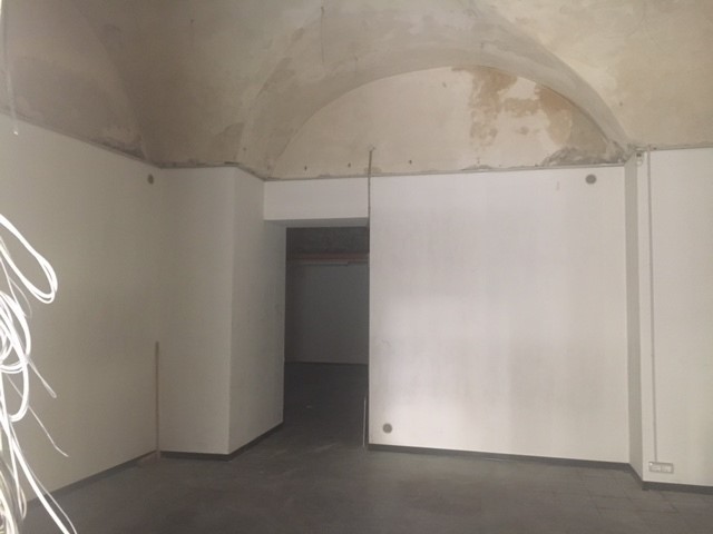 Immobile commerciale in Affitto a Modica, zona MODICA BASSA, 800€, 80 m²