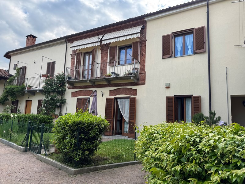 Bilocale in Vendita a Frossasco, 129'000€, 60 m², con Box