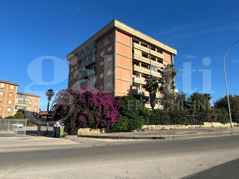 Appartamento in Vendita a Siracusa, 89'000&euro;, 123 m²