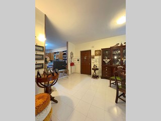 Appartamento in Vendita a Marcianise, 175'000€, 120 m²