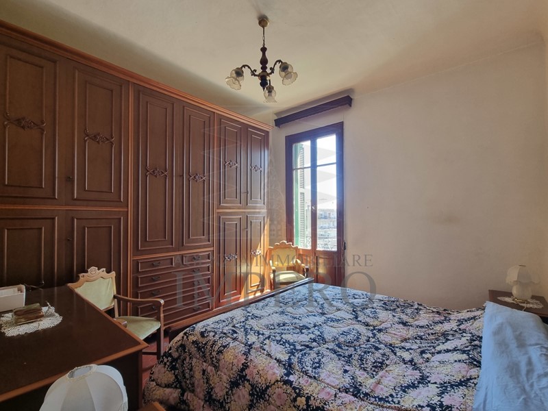 Casa Indipendente in Vendita a Ventimiglia, zona San Secondo, 119'000€, 100 m²