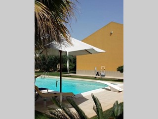 Villa in Vendita a Scicli, 400'000€, 150 m², arredato