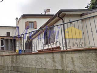 Casa Indipendente in Vendita a Bertinoro, zona Collinello, 325'000€, 180 m², con Box