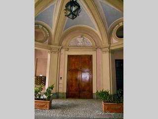 Ufficio in Vendita a Torino, 2'090'000€, 600 m²