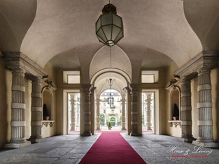 Appartamento in Affitto a Torino, 1'950€, 180 m²