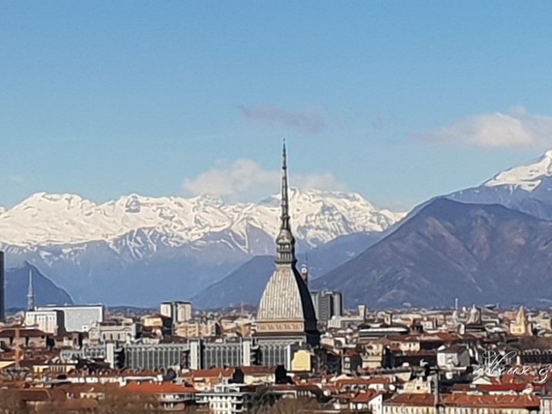 Appartamento in Vendita a Torino, 520'000€, 160 m²
