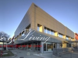 Ufficio in Affitto a Rivoli, 5'800€, 581 m²