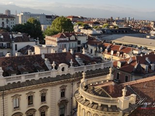 Bilocale in Affitto a Torino, 850€, 60 m²