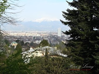 Appartamento in Vendita a Torino, 1'290'000€, 390 m²