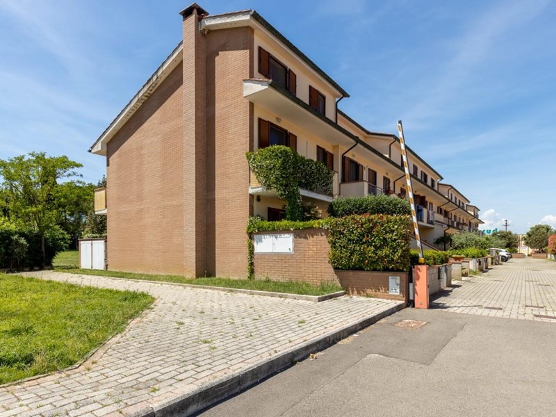 Casa Indipendente in Vendita a Terricciola, zona La Rosa, 229'000€, 120 m², arredato, con Box