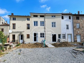 Trilocale in Vendita a Capannori, 215'000&euro;, 88 m²