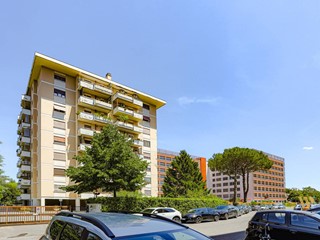 Trilocale in Vendita a Roma, 429'000€, 97 m², con Box