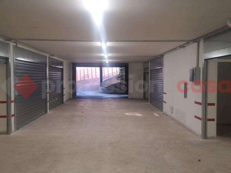 Box in Vendita a Bari, 39'000€, 35 m²