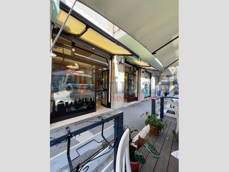 Attività commerciale in Vendita a Roma, 149'000€, 80 m²