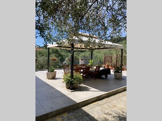 Casa Indipendente in Vendita a Imperia, 715'000€, 280 m², con Box