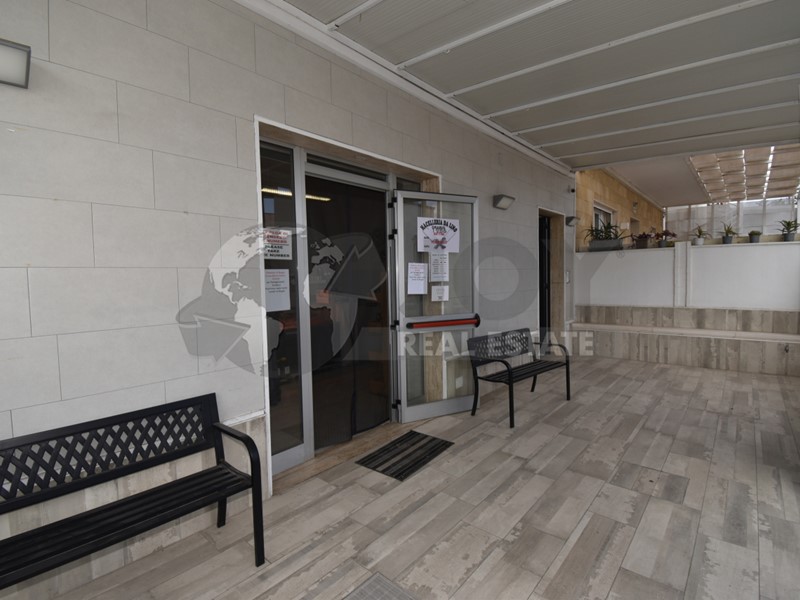 Immobile commerciale in Vendita a Lecce, 176'000&euro;, 70 m², arredato