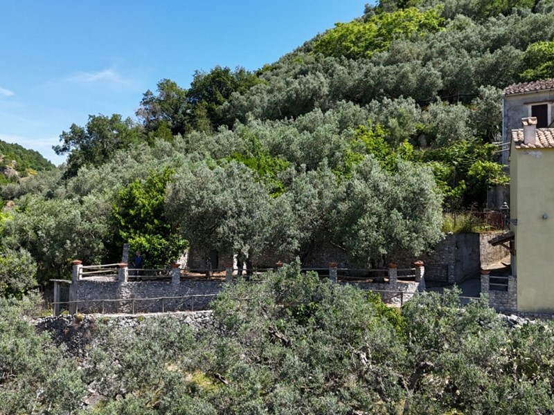 Casa Semi Indipendente in Vendita a Giffoni Valle Piana, 285'000&euro;, 90 m², arredato