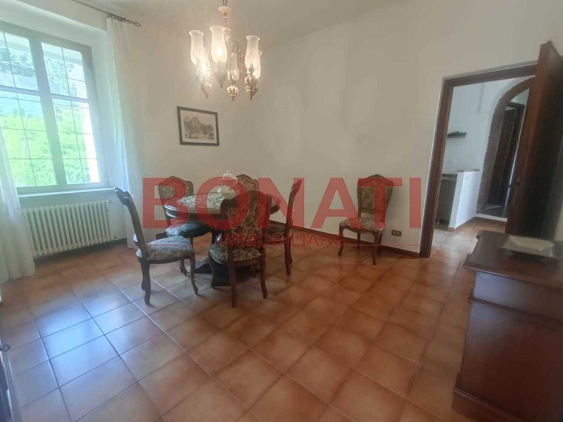 Casa Semi Indipendente in Vendita a Follo, zona Carnea, 95'000€, 115 m²
