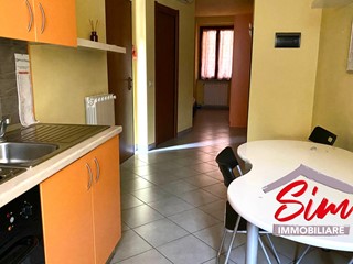 Monolocale in Affitto a Cameri, 400€, 40 m², arredato