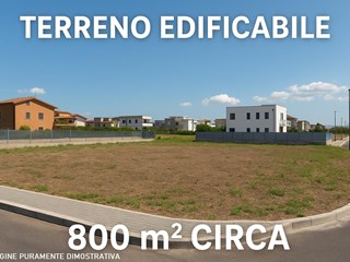 Terreno edificabile in Vendita a Mondragone, zona Via Sandro Pertini, 140'000€, 800 m²