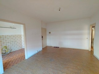 Appartamento in Vendita a Cascina, 159'000&euro;, 90 m², con Box