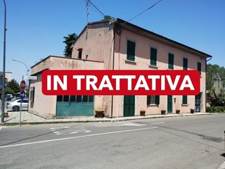 Casa Indipendente in Vendita a Capannoli, 155'000&euro;, 230 m², con Box