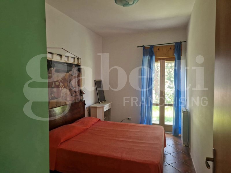 Villa in Vendita a Bova Marina, 330'000€, 650 m²