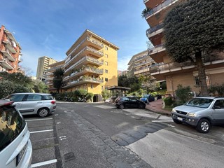 Appartamento in Vendita a Napoli, 550'000€, 135 m²