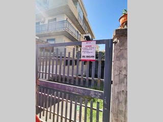 Magazzino in Vendita a Catania, 139'000€, 320 m²