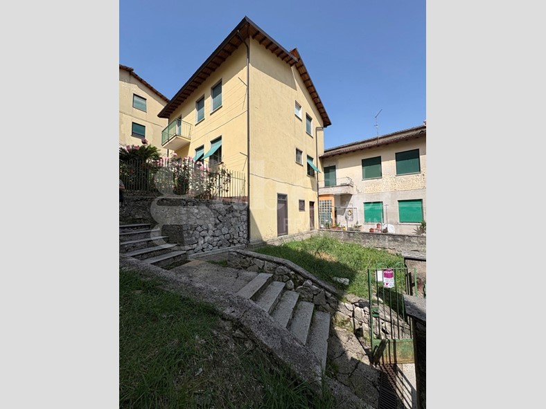 Trilocale in Vendita a Carpineto Romano, 79'000€, 70 m²