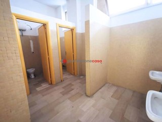 Negozio in Vendita a Foggia, 45 m²