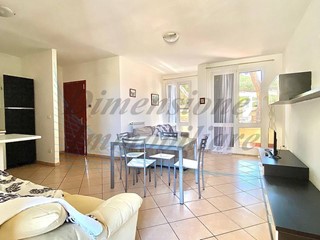 Trilocale in Vendita a Cecina, zona marina di cecina, 260'000€, 82 m², arredato