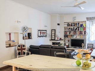 Quadrilocale in Vendita a Sarzana, 250'000€, 105 m²