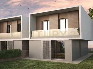 Casa Indipendente in Vendita a Lavagno, 515'000€, 158 m², con Box