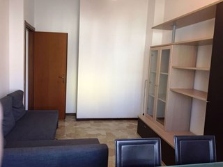Bilocale in Affitto a Milano, zona Navigli Naba Iulm Romolo, 1'090€, 60 m², arredato