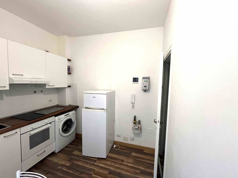 Monolocale in Affitto a Milano, zona De Angeli  Frua  Sardegna, 840€, 33 m², arredato