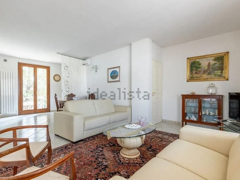 Appartamento in Vendita a San Miniato, zona San Miniato Basso, 290'000€, 151 m², arredato, con Box