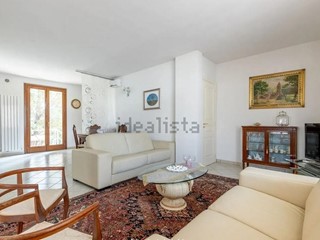 Appartamento in Vendita a San Miniato, zona San Miniato Basso, 290'000€, 151 m², arredato, con Box