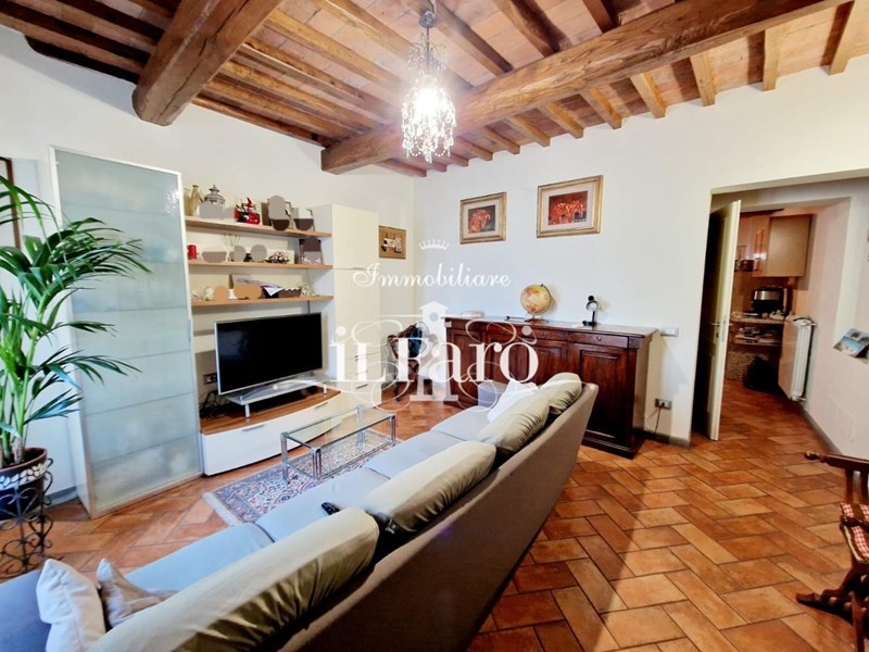 Casa Indipendente in Vendita a Prato, zona San Giorgio a Colonica, 339'000€, 100 m²