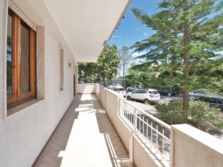 Quadrilocale in Vendita a Maglie, 98'000€, 160 m², con Box