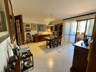 Appartamento in Vendita a Pisa, 400'000€, 120 m²