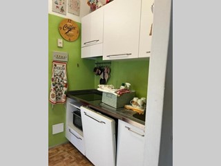 Bilocale in Vendita a Bibbona, zona Marina di Bibbona, 165'000€, 50 m², arredato