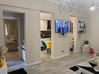 Casa Indipendente in Vendita a Cascina, 200'000€, 130 m²