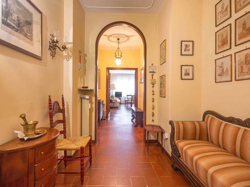 Appartamento in Vendita a Pisa, 430'000€, 140 m²