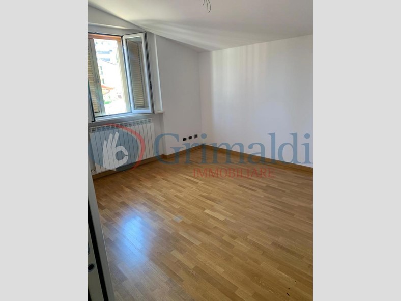 Trilocale in Vendita a Perugia, 185'000&euro;, 1 m²
