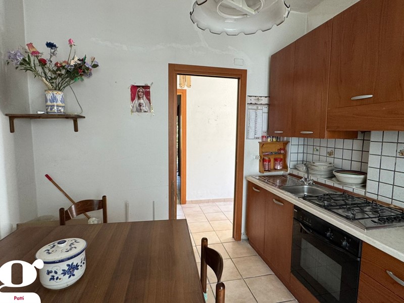 Trilocale in Vendita a Patti, 50'000€, 85 m²