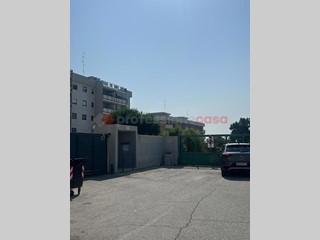 Box in Vendita a Bari, 16'000€, 23 m²