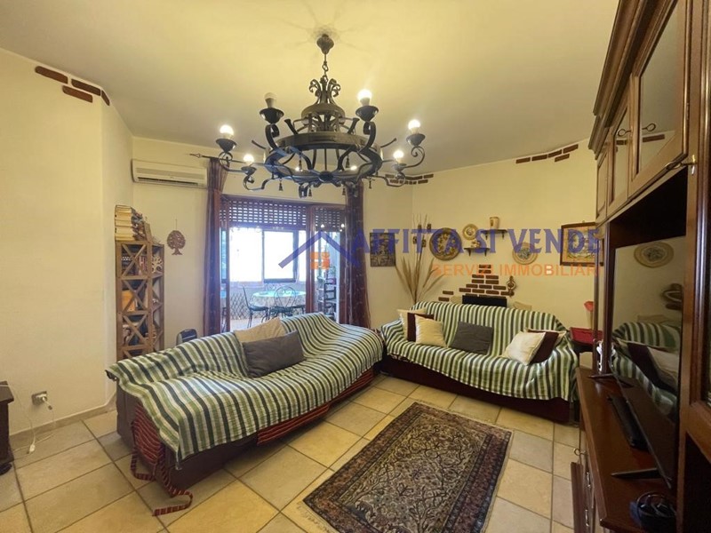 Appartamento in Vendita a Siracusa, 127'000€, 156 m²
